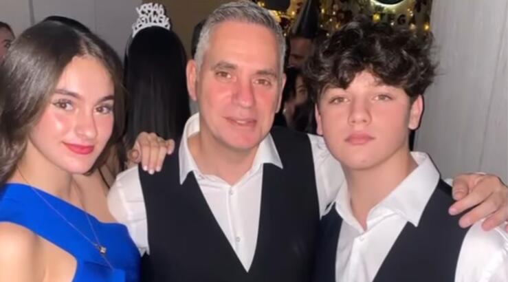 Νικόλας Παπαδόπουλος: Η τρυφερή αφιέρωση για τα δίδυμά του που ενηλικώθηκαν [βίντεο]