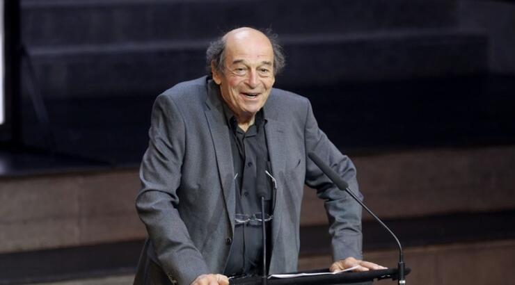 Μανούσος Μανουσάκης: Πέθανε ο σκηνοθέτης των τηλεοπτικών σειρών που άφησαν ιστορία