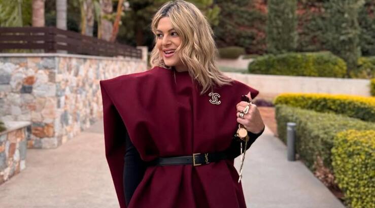 Ντία Αρίστου: Σου δείχνει το ιδανικό ντύσιμο για τις χριστουγεννιάτικες βόλτες για ψώνια στην πόλη