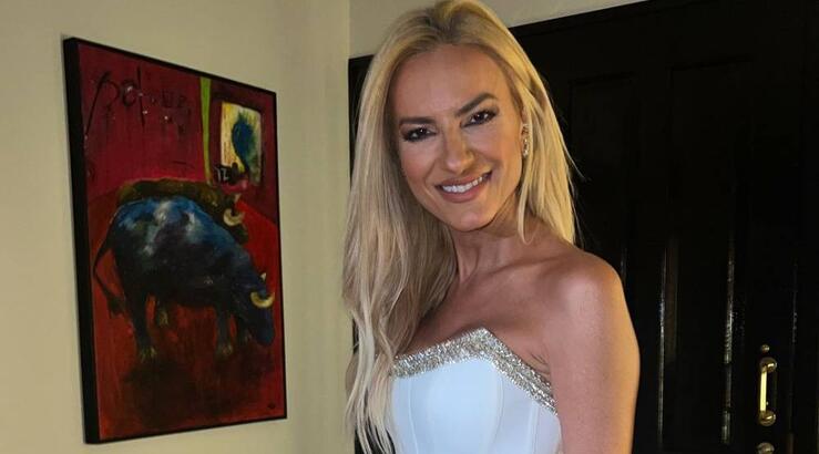 Έφη Παπαϊωάννου: Σου δείχνει την εναλλακτική πρόταση για τα looks των γιορτών