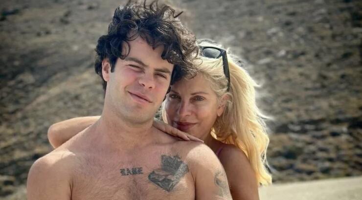 Άγγελος Λάτσιος: Η ασπρόμαυρη φωτό στην παραλία του θύμισε εξώφυλλο περιοδικού