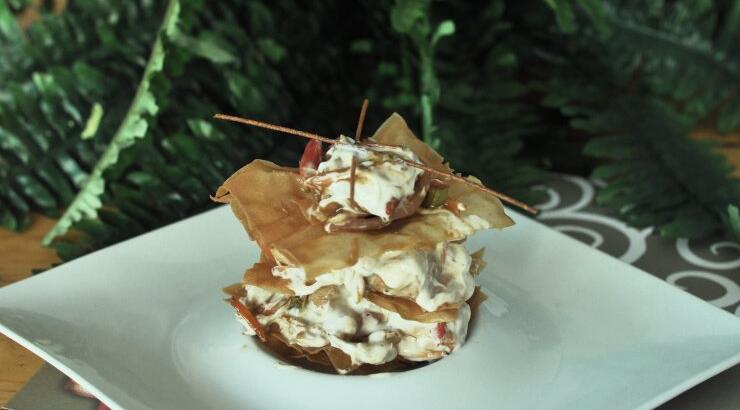 Κοτομπουκιές με διάφορα λαχανικά και γιαούρτι