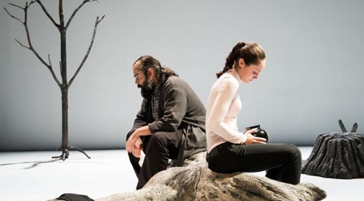 Το Θέατρο του Νέου Κόσμου επιστρέφει με την συγκλονιστική παράσταση "Λαμπεντούζα"