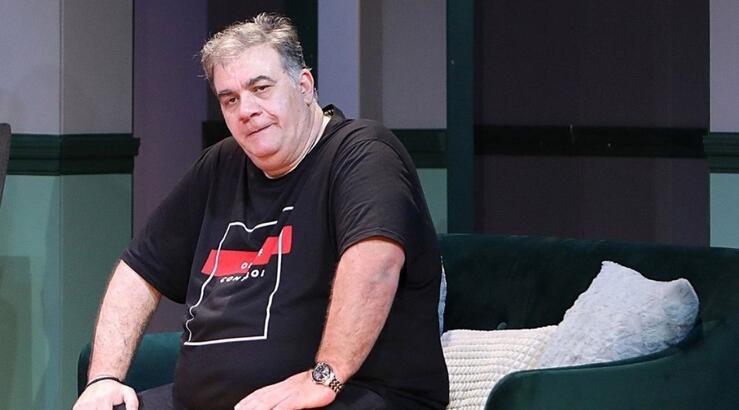 Δύσκολο βράδυ στο νοσοκομείο για τον Δημήτρη Σταρόβα: Επεισόδιο κολπικής μαρμαρυγής