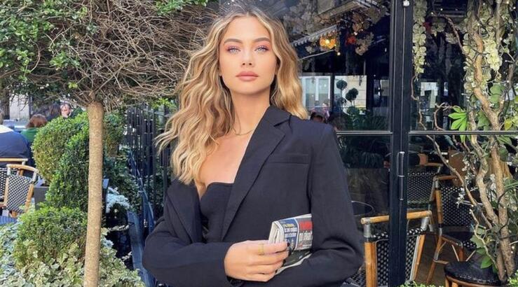 Τα festive μακιγιαζ που σας προτείνουμε αν έχετε πιο ώριμη επιδερμίδα