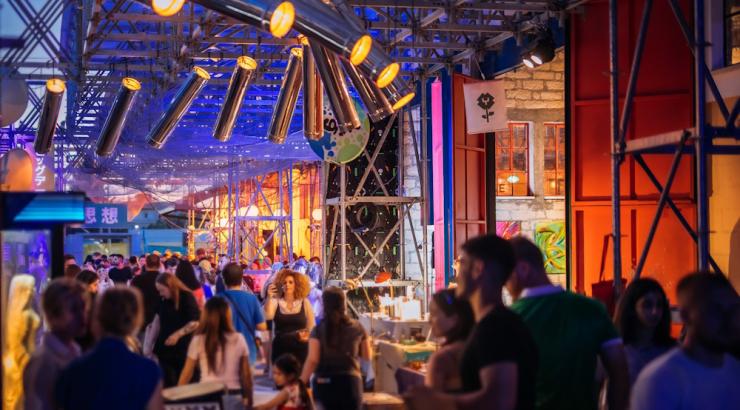 Cyberness Blooming Market - 4 Μαΐου