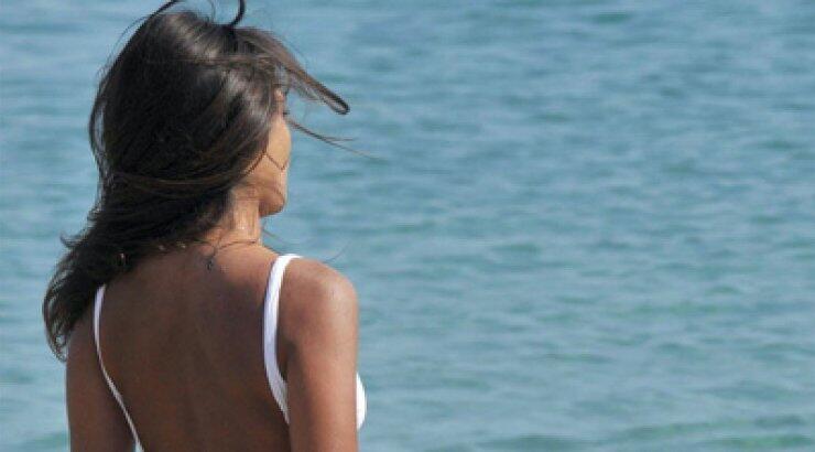 Έκπληξη: Ελληνίδα τραγουδίστρια τέσσερα χρόνια μετά τον μυστικό γάμο της θα γίνει μαμά!