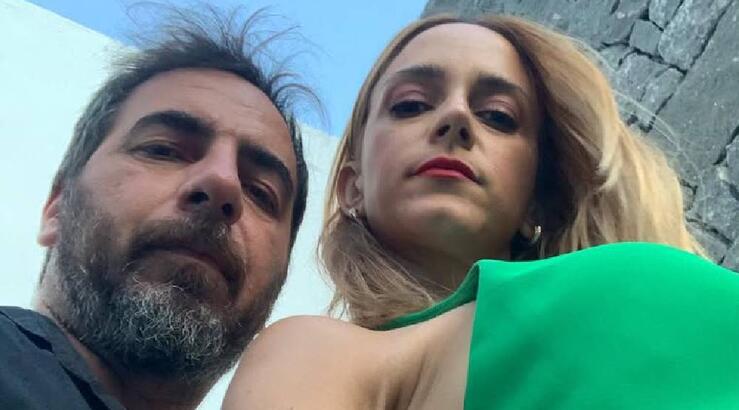 Λώρης Λοϊζίδης: Η γιορτινή «απόδραση» στην Πάφο με τη σύζυγο και τις κόρες του [εικόνες]