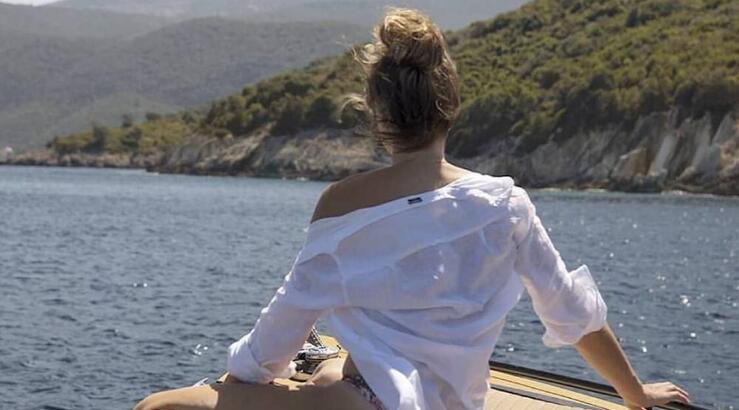 Συγκινημένη η εγκυμονούσα πρωταγωνίστρια κυπριακής σειράς: Της έκαναν baby shower έκπληξη [εικόνες]