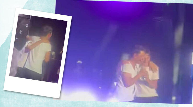 Ο Σάκης Ρουβάς με τον 14χρονο γιο του Αλέξανδρο στη σκηνή ξετρέλαναν το κοινό [βίντεο]