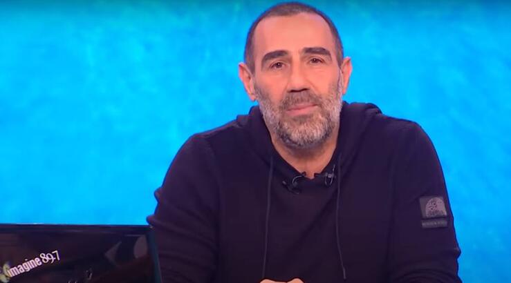 Αντώνης Κανάκης: «Ο πατέρας μου το εγκεφαλικό το έπαθε μπροστά στην τηλεόραση βλέποντας ειδήσεις»