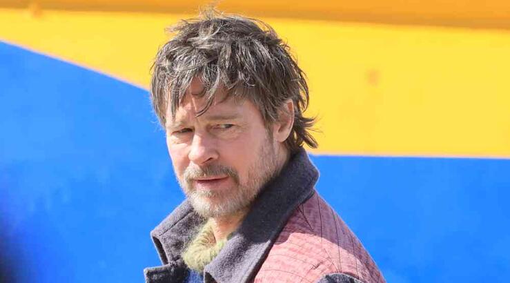 Brad Pitt: Εμφανίστηκε στο λιμάνι της Ύδρας για γύρισμα και έγινε χαμός [εικόνες]