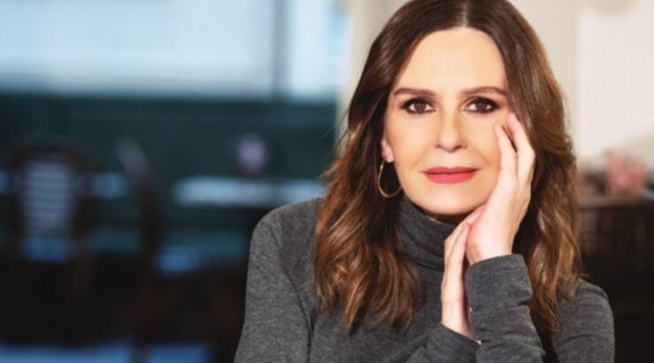 Κάτια Δανδουλάκη: "Έχω το σύνδρομο της μαθήτριας, κοιμάμαι ακόμα με κουκλάκια" [βίντεο]