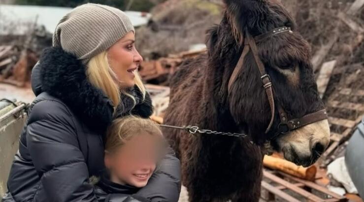 Ελένη Μενεγάκη: Το λάθος που έκανε και αφορά την κόρη της, Μαρίνα - "Ευχαριστώ για την κατανόηση" [εικόνες]