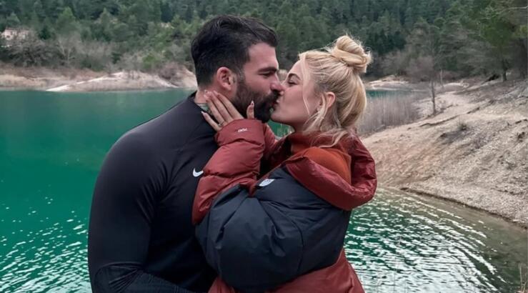 Η Ιωάννα Τούνη για τον χωρισμό της: "Yπήρξαμε άπειρα ερωτευμένοι - Για το παιδί προσπαθούσαμε"