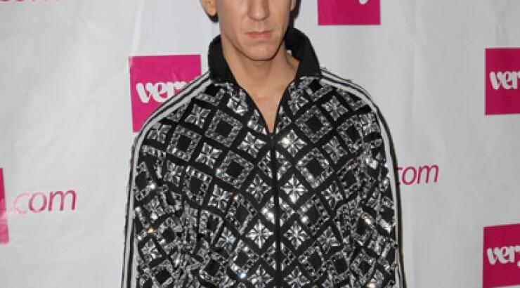 Jeremy Scott: Ο νέος καλλιτεχνικός διευθυντής του οίκου Moschino