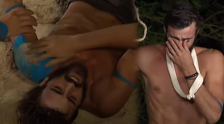 Survivor: Ο Φάνης τραυματίστηκε ξανά και ξέσπασε σε κλάματα [βίντεο]