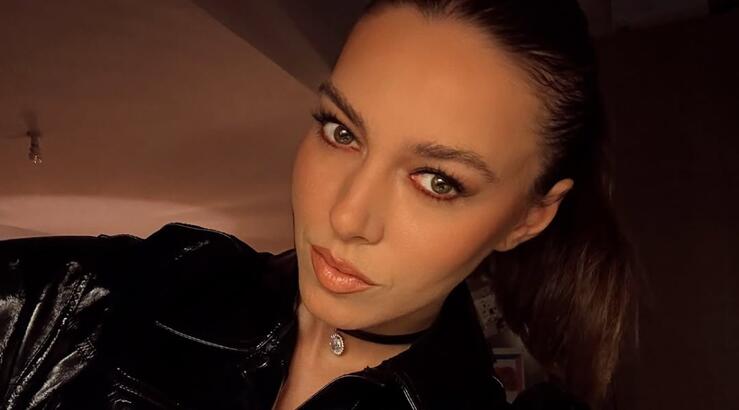 Η Εβελίνα Σκίτσκο μας προτείνει το τέλειο χτένισμα για ραντεβού