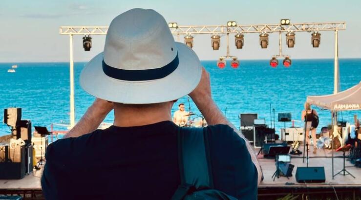 Αγαπημένος τραγουδιστής εξομολογείται: «Φτάσαμε στο παρά πέντε του διαζυγίου»