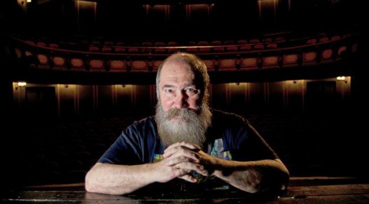 "Έφυγε" από τη ζωή ο Τζίμης Πανούσης