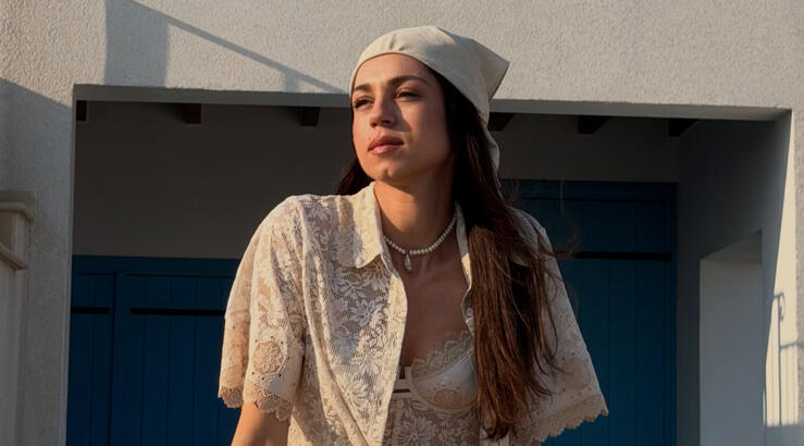 Η Κλέλια Γιασεμίδου φόρεσε το πιο βολικό fashion item του καλοκαιριού [βίντεο] 