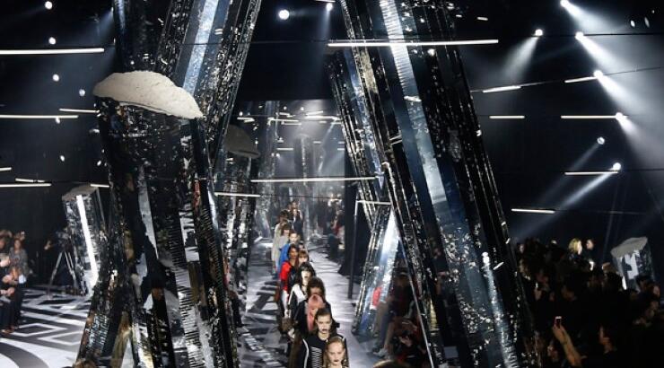 PFW: Το fashion show του Louis Vuitton [εικόνες]