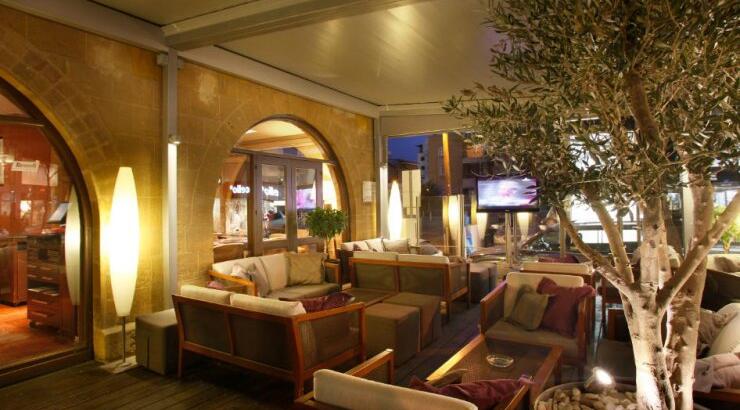 Sitio: Κλασική πολυτέλεια