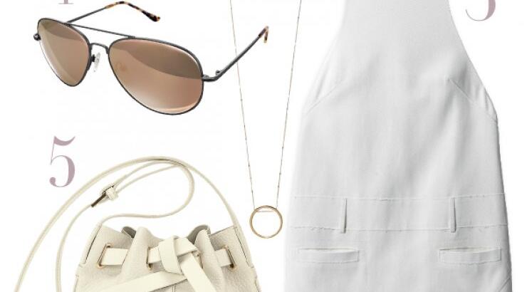 Casual Summer με total white