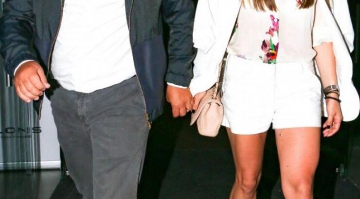 Δείτε για πρώτη φορά το εντυπωσιακό μονόπετρο της Ελένης Τσολάκη