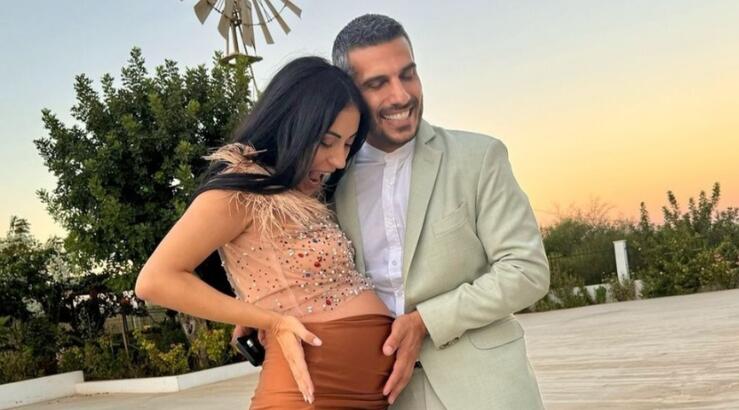 Άλκης Χρήστου: Τα νάζια του γιου του μέσα από την κοιλίτσα της συζύγου του [βίντεο]