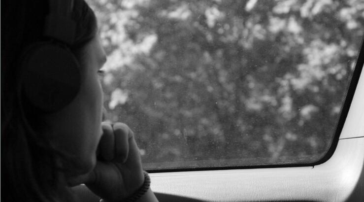 6 απλά tips για να απαλλαγείς οριστικά από τις αρνητικές σκέψεις