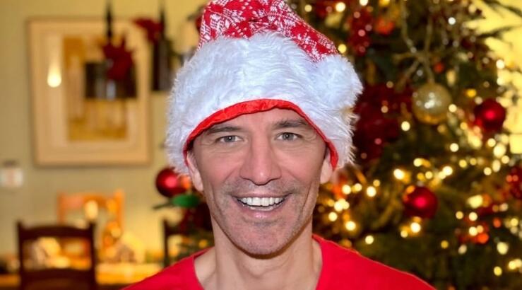 Σάκης Ρουβάς: Αποχαιρετά το 2024 παρουσιάζοντάς μας τις πιο αγαπημένες του στιγμές μέσα στη χρονιά [βίντεο]