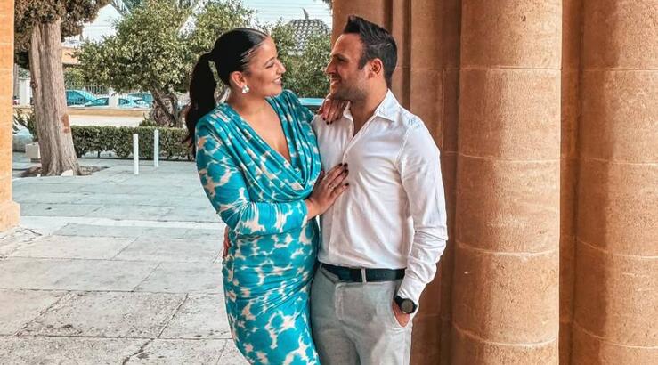 Λευτέρης Λειβαδιώτης: Η τρυφερή ανάρτηση για τα γενέθλια της συζύγου του, λίγο πριν ανέβουν τα σκαλιά της εκκλησίας [εικόνα]