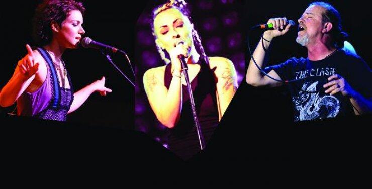 Μαζί στη σκηνή Μπλε, Ανδριάνα Μπάμπαλη και Νίκος Ζιώγαλας