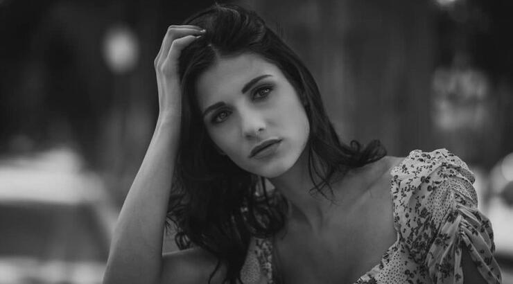 Eιρήνη Καραγιώργη: Η Κύπρια ηθοποιός είναι ζευγάρι με πρώην υποψήφιο βουλευτή! [εικόνες]