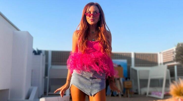 Κάλια Ελευθερίου: Έκανε το ίδιο χρώμα σε μανικιούρ-πεντικιούρ και είναι άκρως καλοκαιρινό