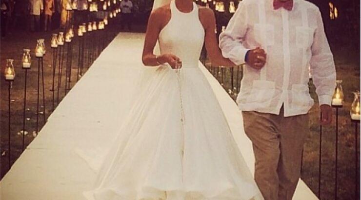 Το πρώτο νυφικό από τη Mary Katrantzou