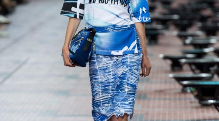 Άνοιξη 2014: Η Logomania είναι τάση 