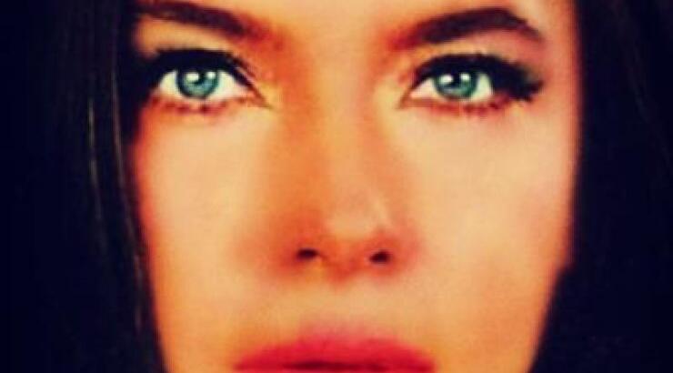 "Ρημάζει" ο τάφος της Τζένης Καρέζη! [εικόνα]