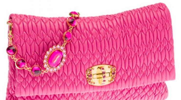 Ροζ διαθέσεις από Miu Miu