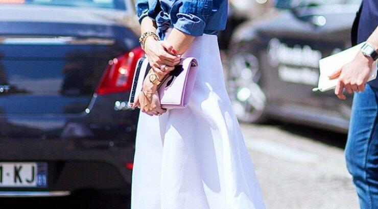 Πώς να φορέσεις σωστά τη midi φούστα