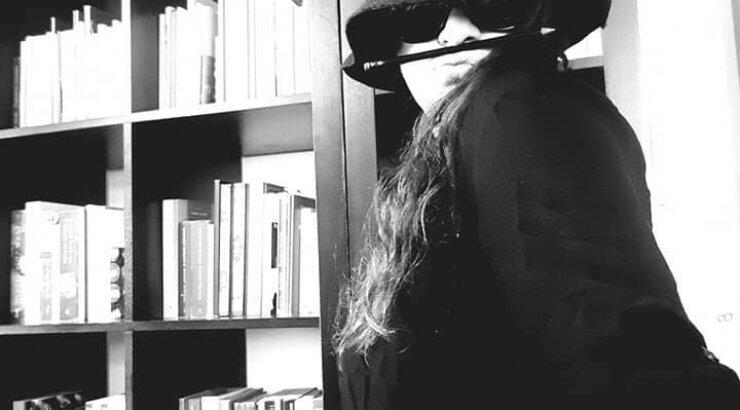 Αυτό κι αν είναι νέο! Κύπρια ηθοποιός ανεβαίνει τα σκαλιά της εκκλησίας αύριο και μόλις το μάθαμε!