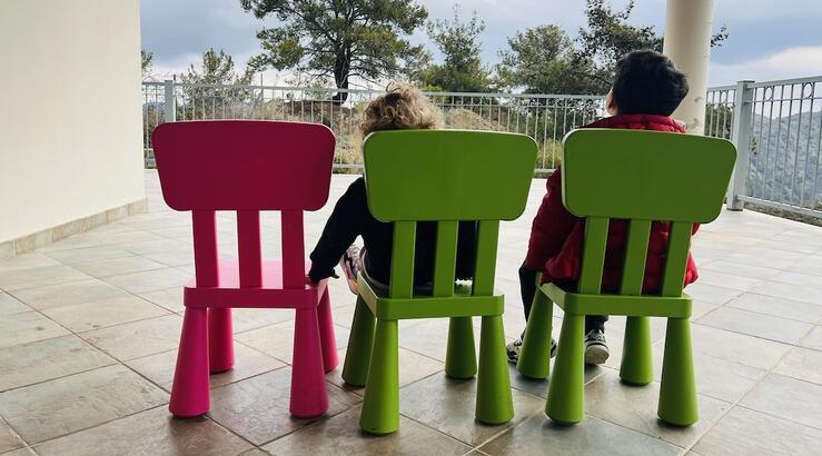 Κύπρια δημοσιογράφος ανακοίνωσε με μία υπέροχη εικόνα την 3η εγκυμοσύνη της