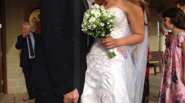 Κατερίνα Αγαπητού – Κρίστιαν Ονουφρίου: Φωτογραφίες από το γάμο τους