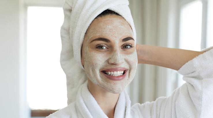 DIY face mask: Η μάσκα προσώπου με μπανάνα που χαρίζει άμεση ενυδάτωση και θρέψη