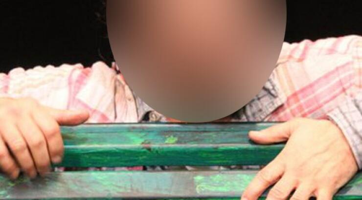 "Έχω πέσει θύμα απαγωγής. Μου έκλεψαν τα πάντα και με πέταξαν στην ερημιά"