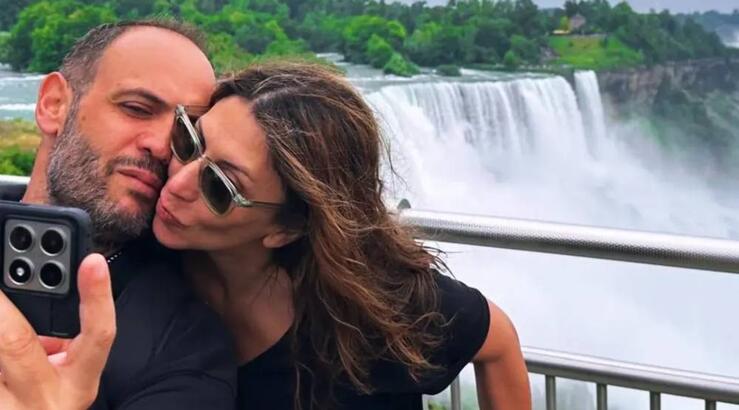 Κάτια Σάββα: Επισκέφθηκε το διαμέρισμα της Carrie Bradshaw στο Manhattan [εικόνες]