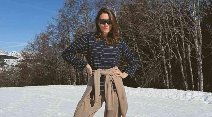 Βίκυ Καγιά: Φόρεσε στα χιόνια τις μπότες που λατρεύουν όλα τα ενημερωμένα κορίτσια της μόδας