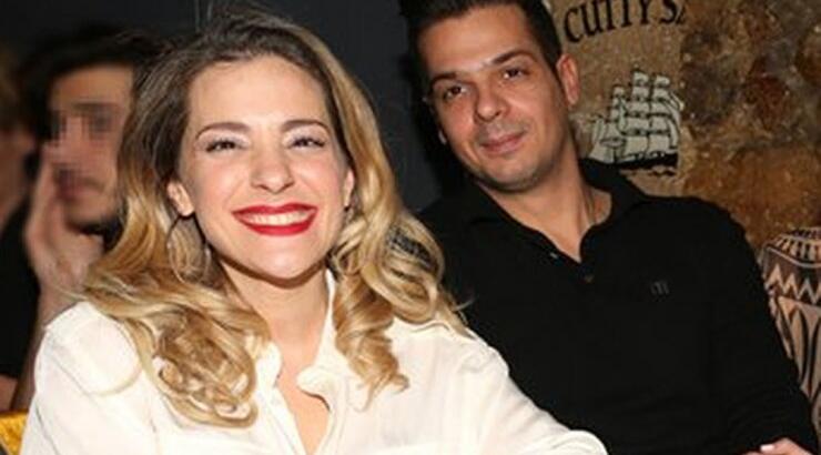 Η μοναδική φωτογραφία που κυκλοφόρησε από το γάμο της Νατάσσας Μποφίλιου και του Χρήστου Κορτσέλη!