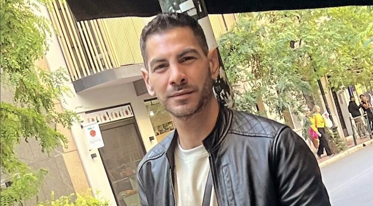 Σταύρος Κωνσταντίνου: Αποκάλυψε τη σεξουαλική παρενόχληση που δέχθηκε από μητέρα θαυμάστριας του